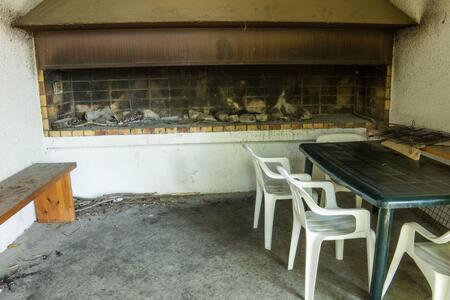 Apartamento Con Jardin - Montana Park Enveitg エクステリア 写真