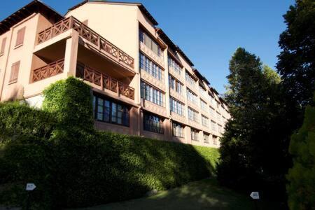 Apartamento Con Jardin - Montana Park Enveitg エクステリア 写真